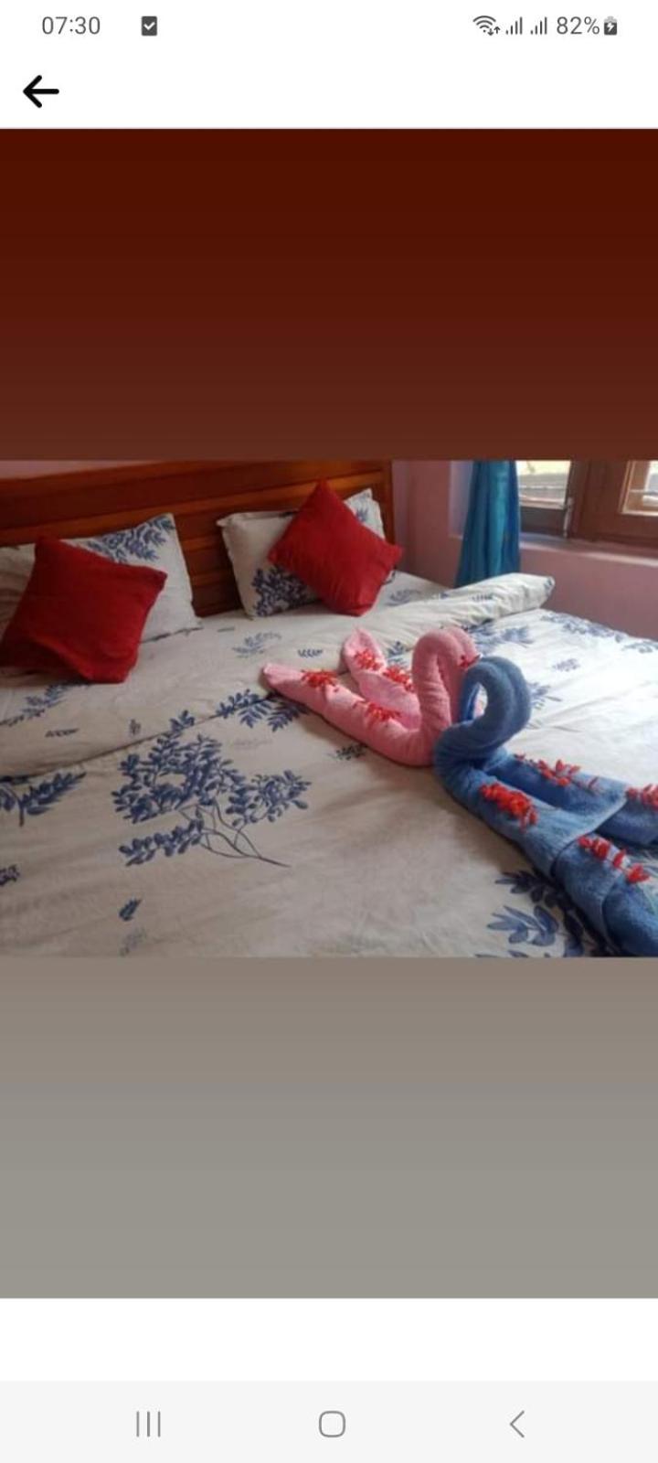 Galaxy Inn Guest House Pokhara Bagian luar foto